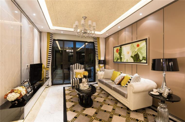 介绍狠狠大香蕉背景墙的优点是什么？